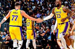 湖人队两大得分手搭档受伤备战恢复状况