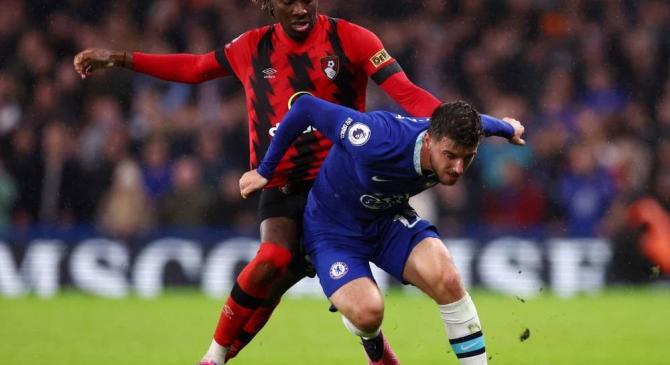 切尔西客场不敌伯恩茅斯，战绩下滑的简单介绍