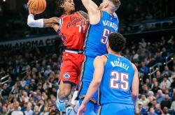 快船陷入低谷，险胜连败，篮网球队命运悬念！的简单介绍