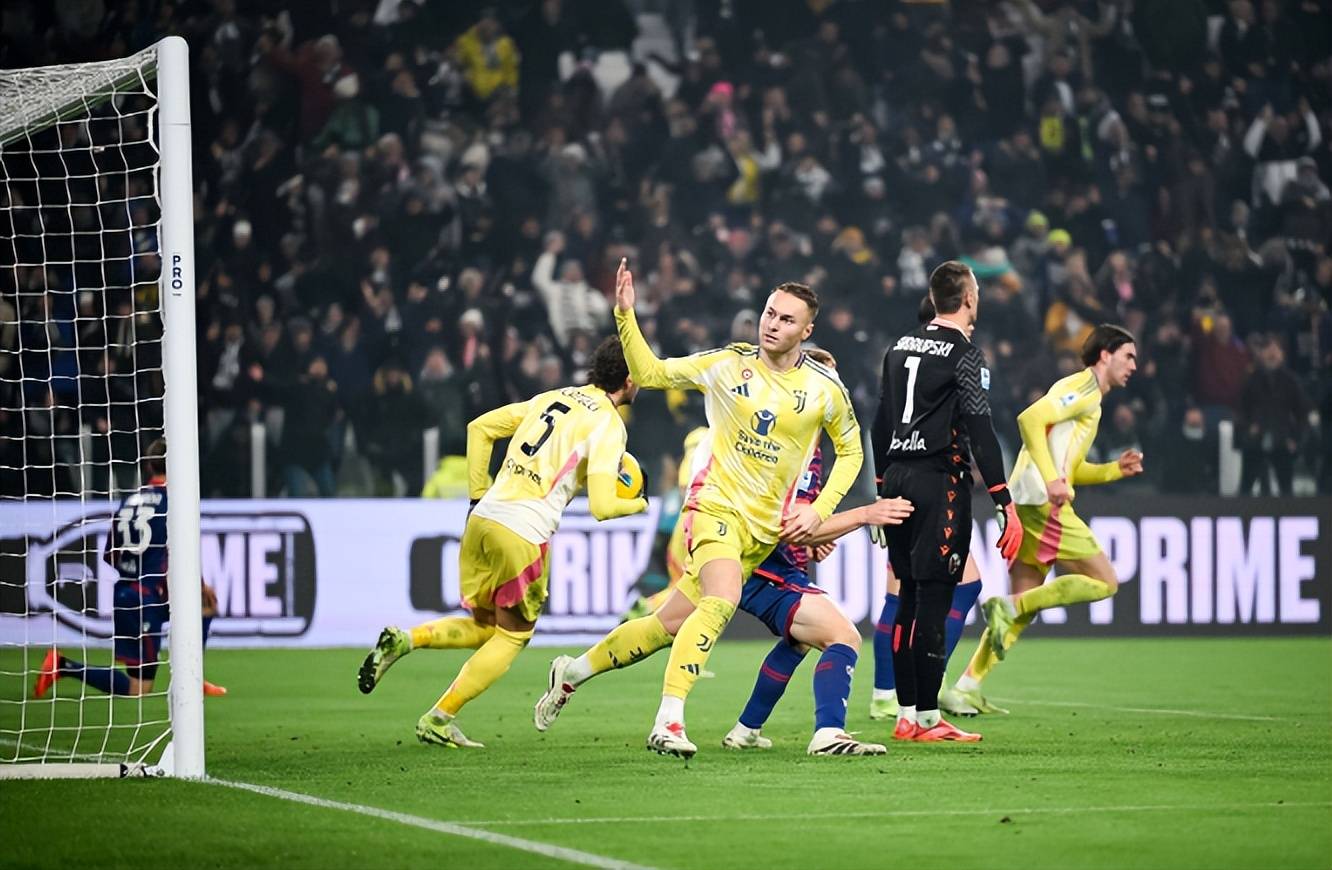 包含强势来袭！欧洲豪门球队再度交锋的词条