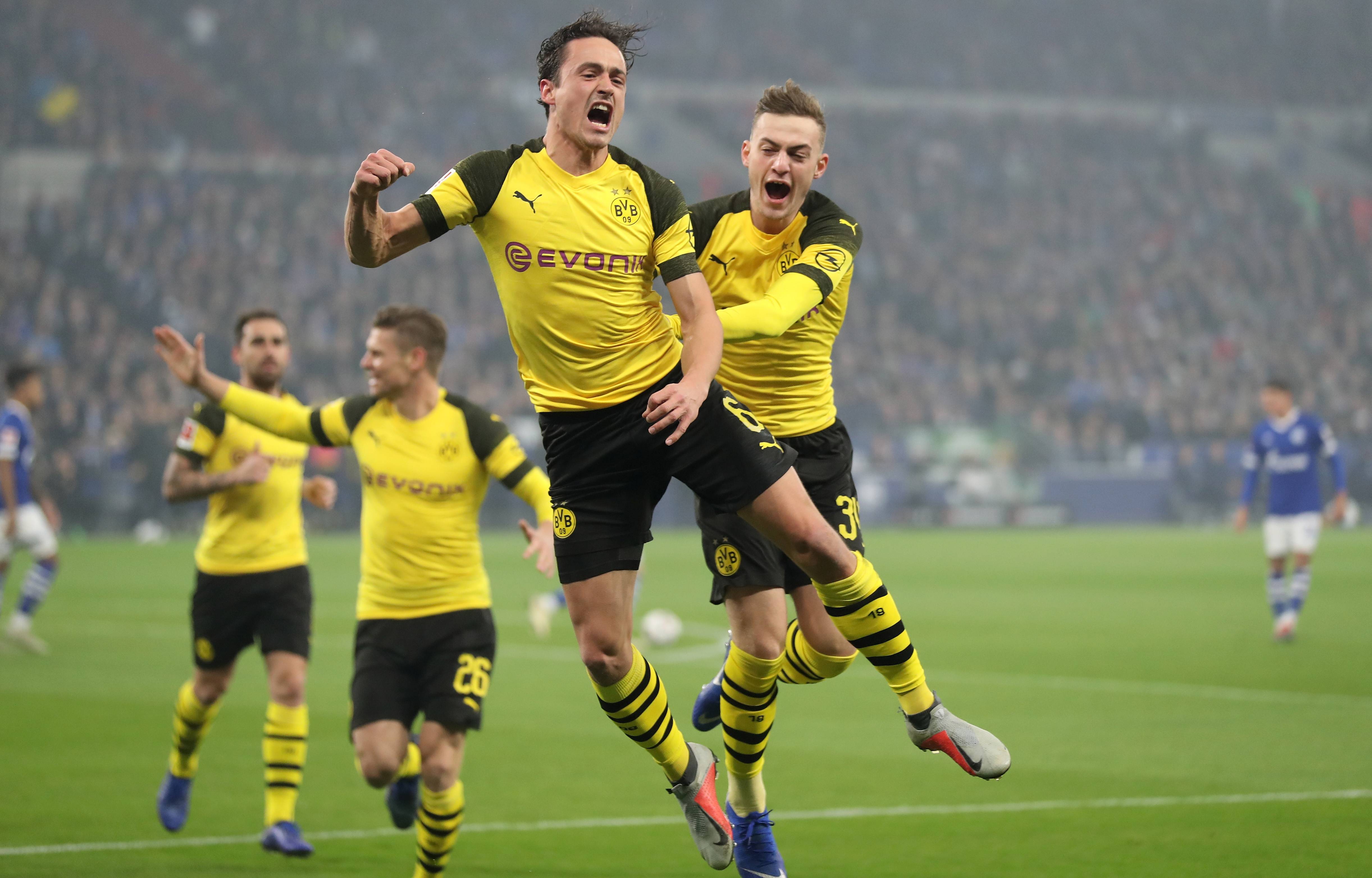 多特蒙德客场逆转落后，给对手痛击的简单介绍