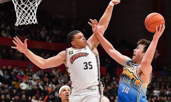 关键时刻把握住!北岸球队意外逆袭晋级 关键时刻把握住!北岸球队意外逆袭晋级