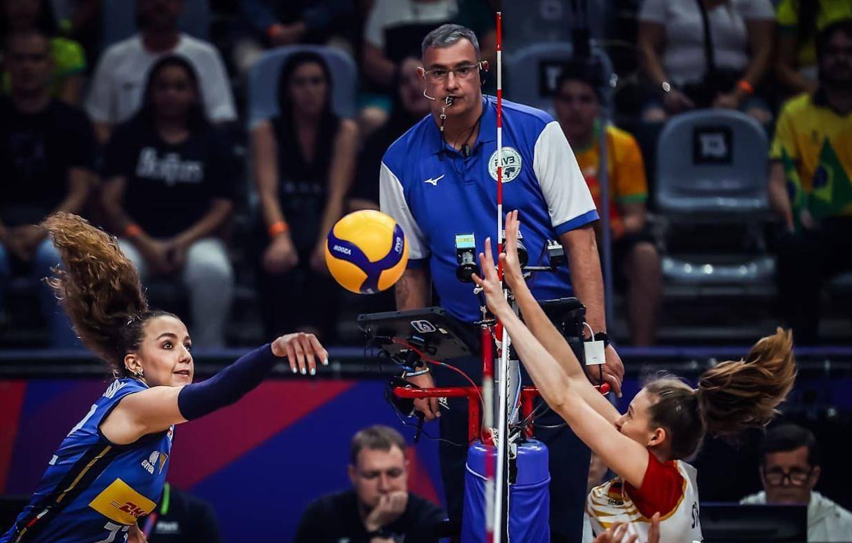 连胜终结！德国队排球赛事中意外爆冷取胜