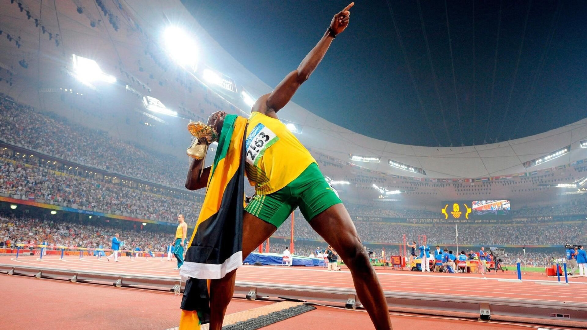 锐不可当首场状态出色,塞尔维亚队观众沸腾!,库里重返赛场热度持续攀升