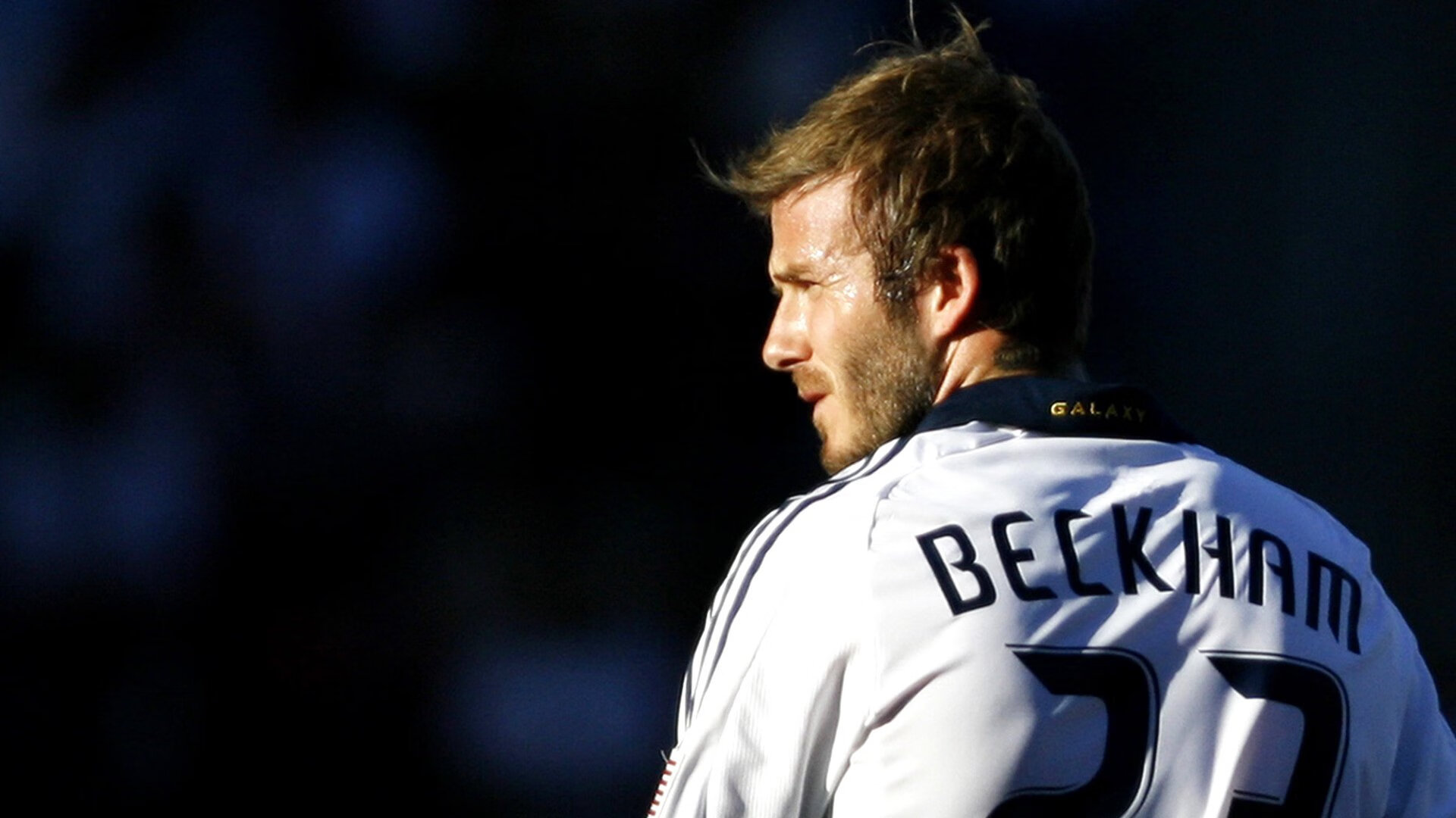 Uzi与50激战DWG分钟,领先优势明显胜负难料!德布劳内焦点对战全场沸腾不已